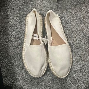 Size 7 old navy loafers